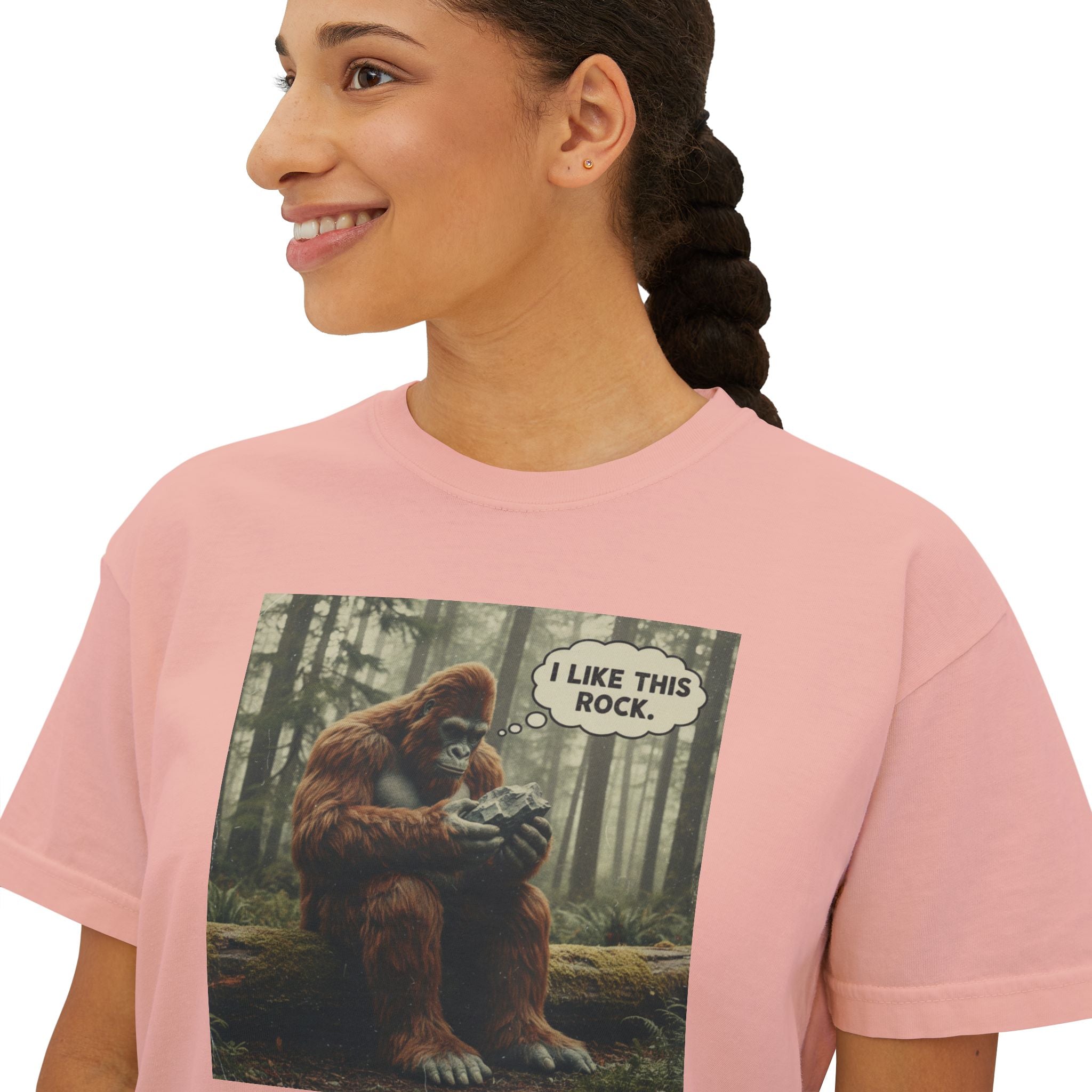 Boxy Tee: Bigfoot - I like this Rock